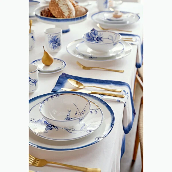 Blue Bird Kase 18 cm    8721009945063